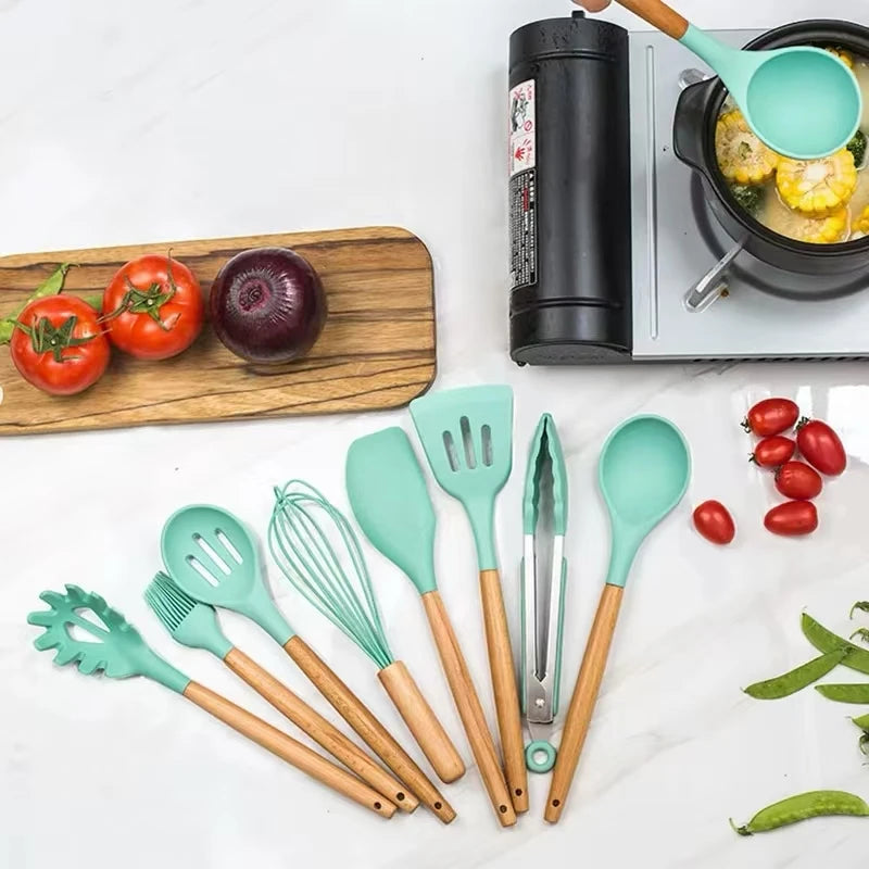 12PCS Silicone Cookware Set Kitchen Cooking Tools Baking Tools Tableware Silicone Shovel Spoon Scraper Kitchen Accessories